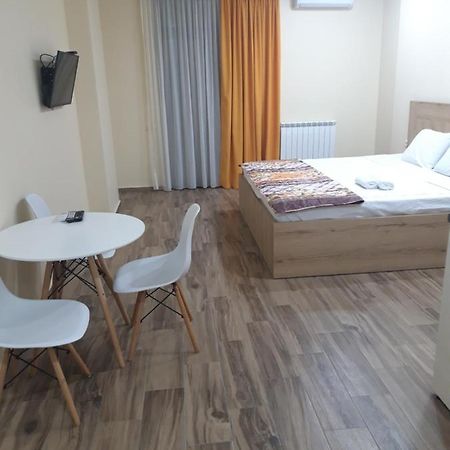 Central Park Apartment Batum Dış mekan fotoğraf