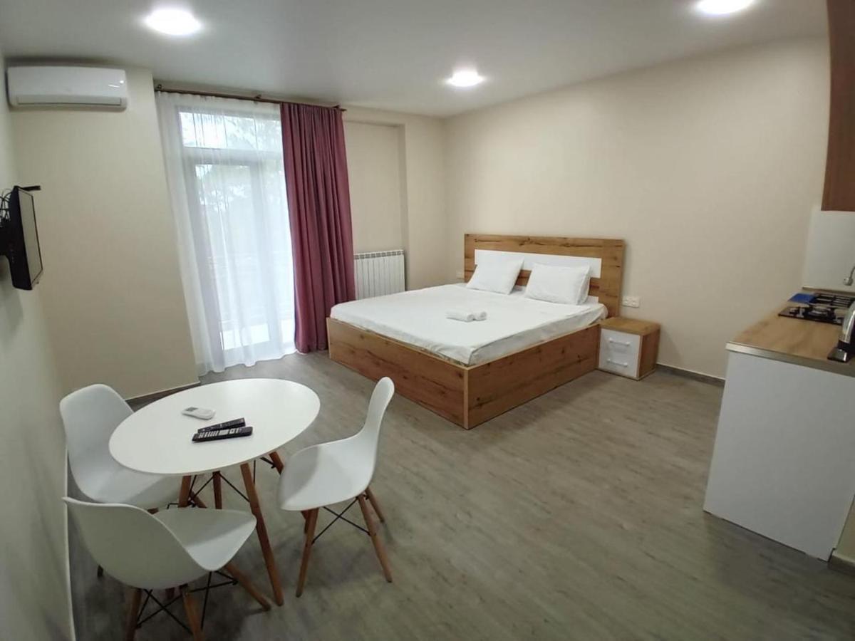 Central Park Apartment Batum Dış mekan fotoğraf